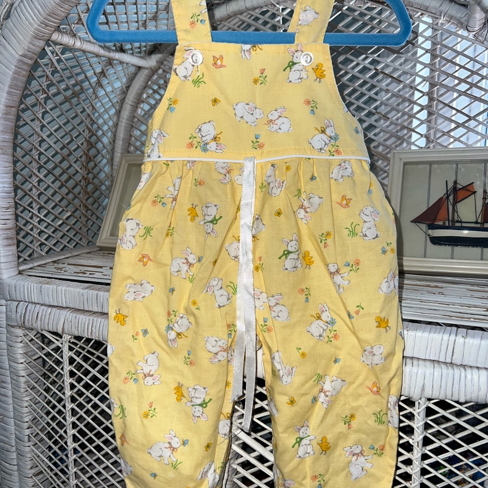 Vintage baby overalls spring baby animals print🐥🐰🌷